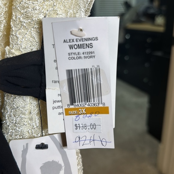 Alex evenings, ivory lace, formal faux wrap plus size top 3X NWT - Picture 7 of 13